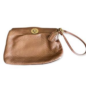 Coach women signature wristlet